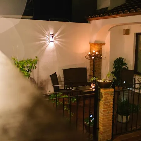 Bed and Breakfast Al-mudawar 3*